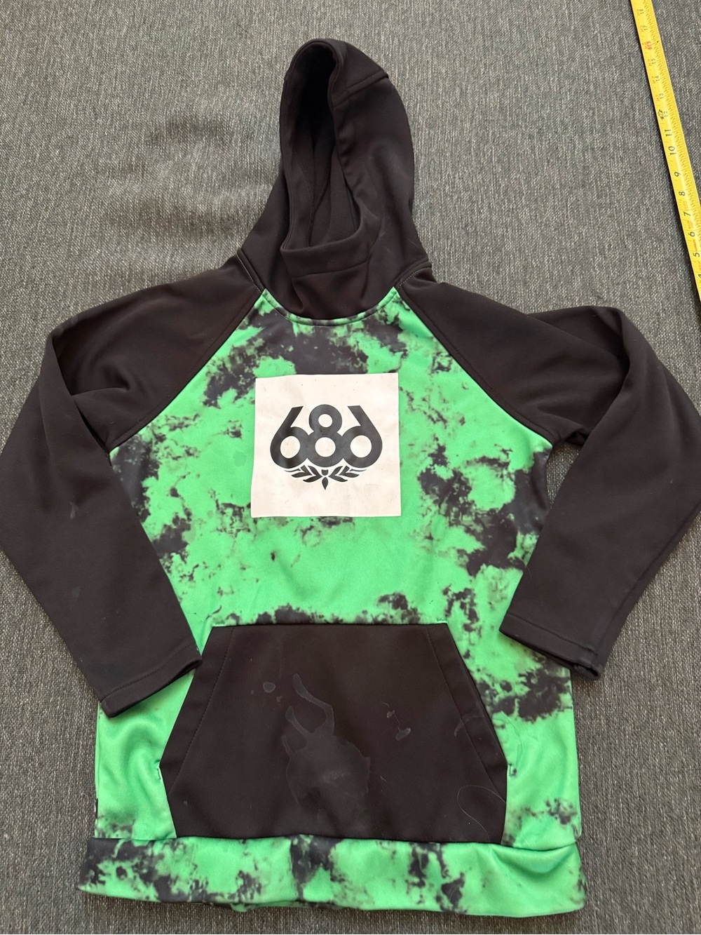 686 Logo Green and  Tie-Dye Hoodie for Kids size Large 10-12.